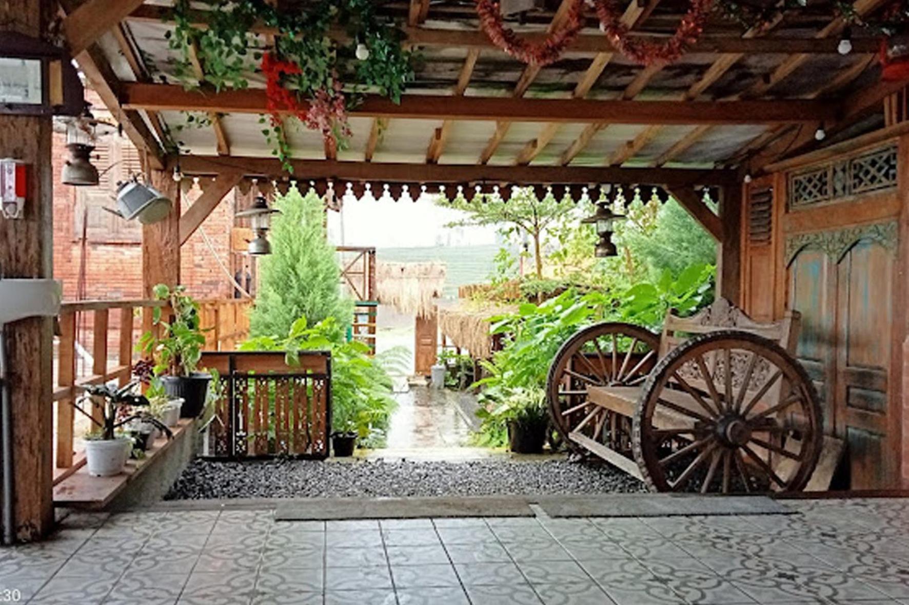 Pondok Tubing Otel Malang Dış mekan fotoğraf